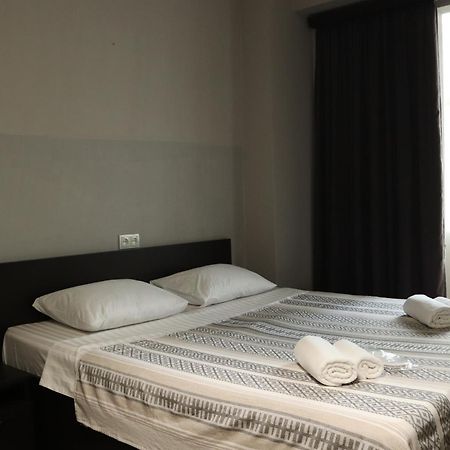 Apartamento Erekle 8/10 Tiflis Exterior foto