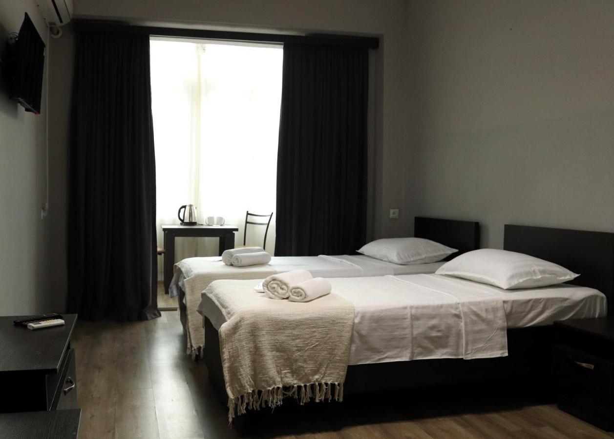 Apartamento Erekle 8/10 Tiflis Exterior foto